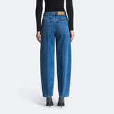 Jeans Gamba Dritta - Capsule Wardrobe | SOLOTRE